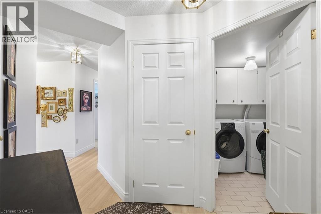 8 Village Green Unit# 807 Property Photo 6
