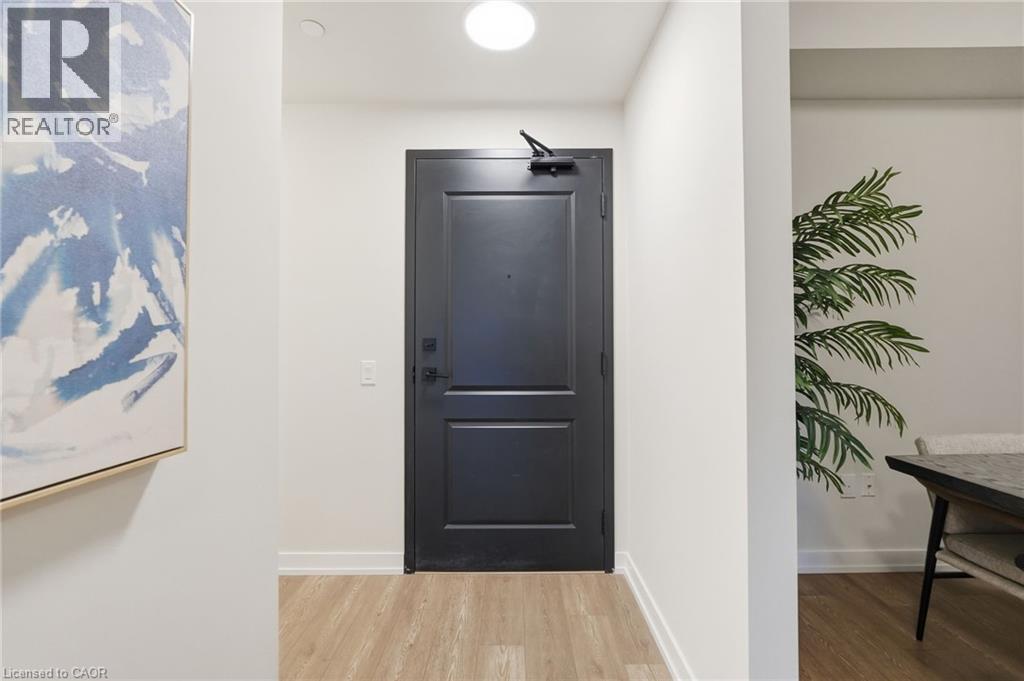 870 Queenston Road Unit# 604 Property Photo 3