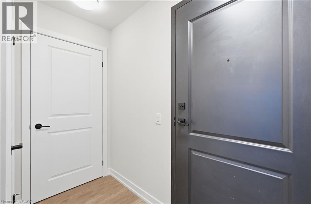 870 Queenston Road Unit# 604 Property Photo 4