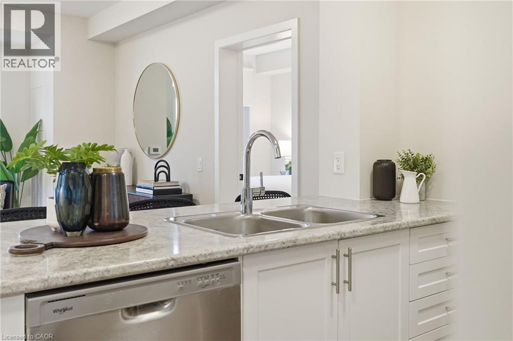 870 Queenston Road Unit# 604 Property Photo 16