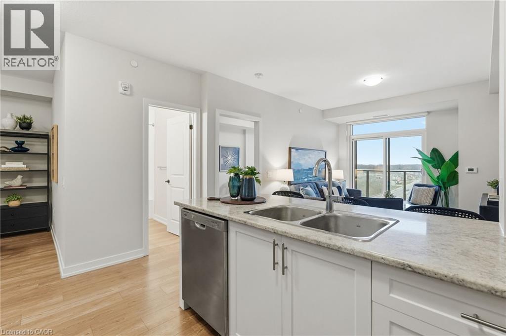 870 Queenston Road Unit# 604 Property Photo 17