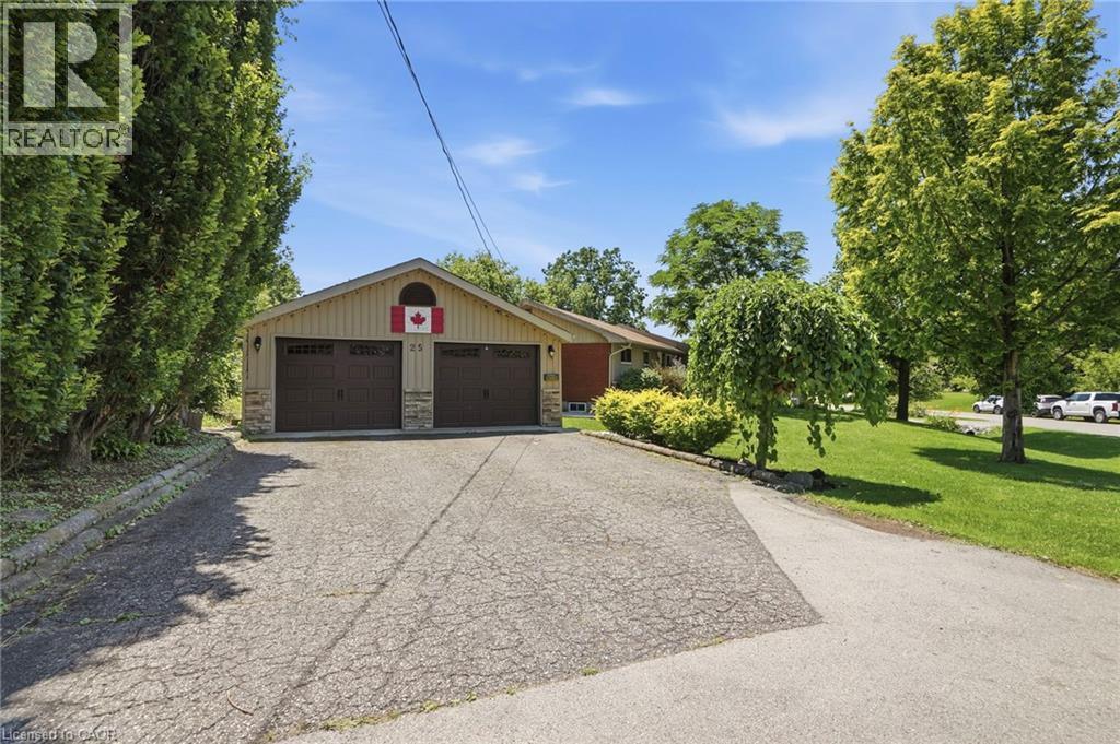 25 Saveryn Road Property Photo 3