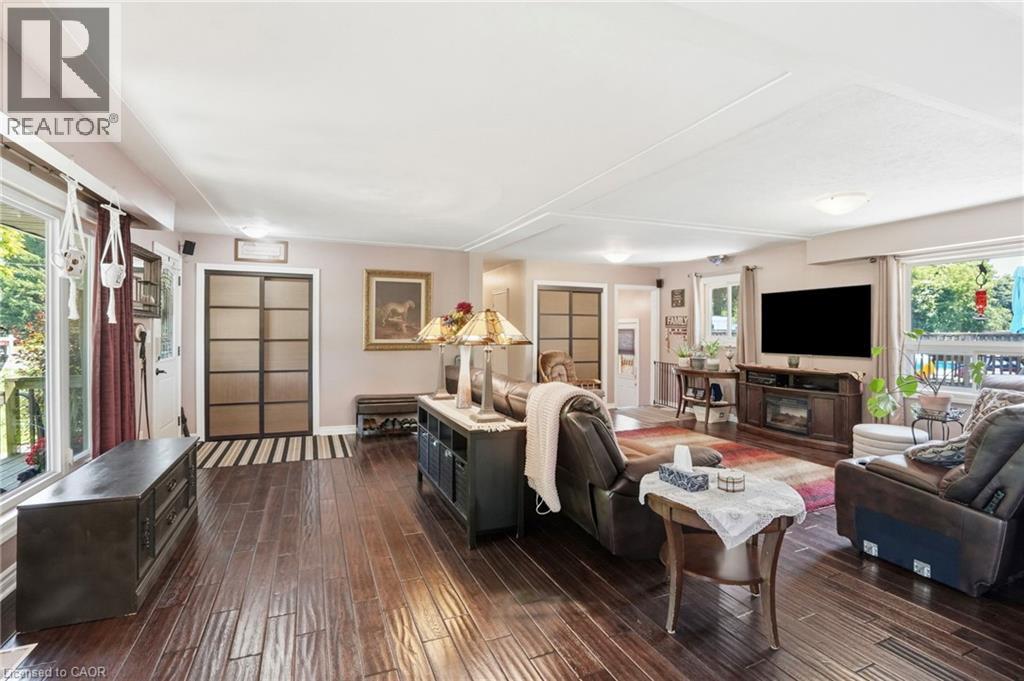 25 Saveryn Road Property Photo 10
