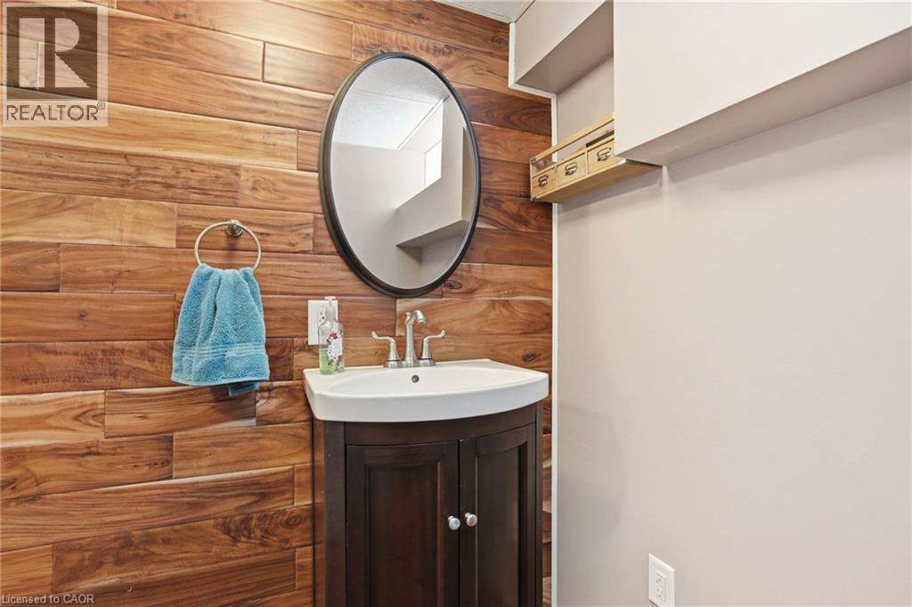 25 Saveryn Road Property Photo 32