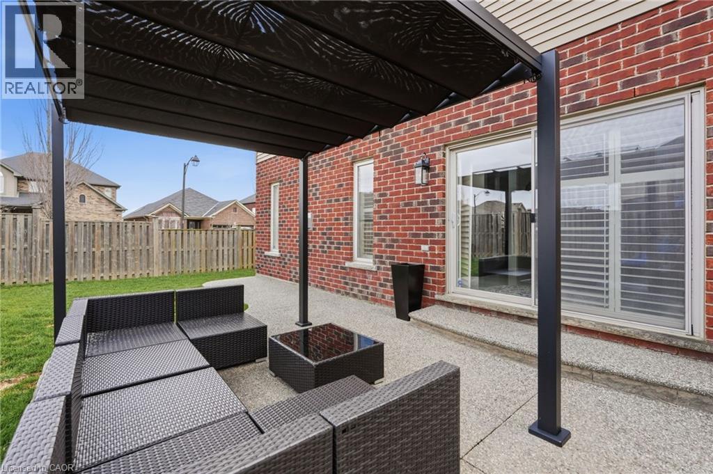 47 Winners Way Property Photo 45