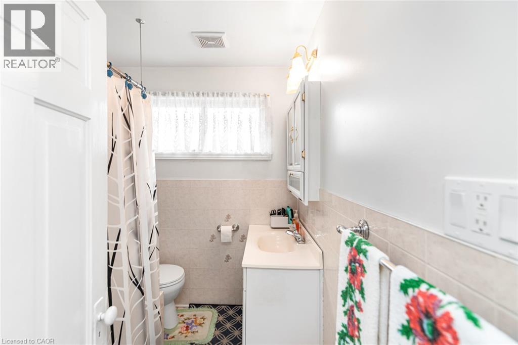 44 Arthur Avenue N Property Photo 20