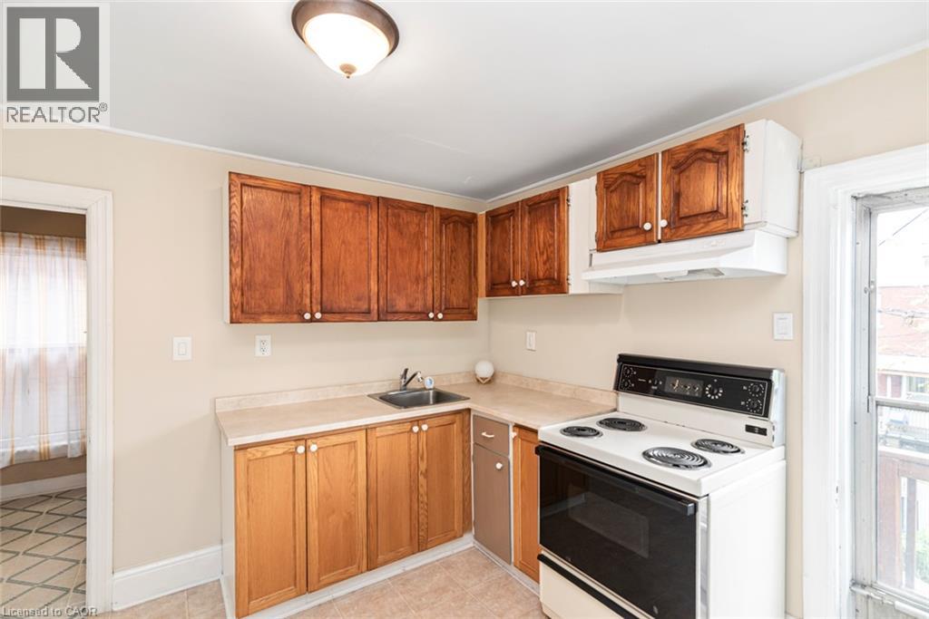 44 Arthur Avenue N Property Photo 21