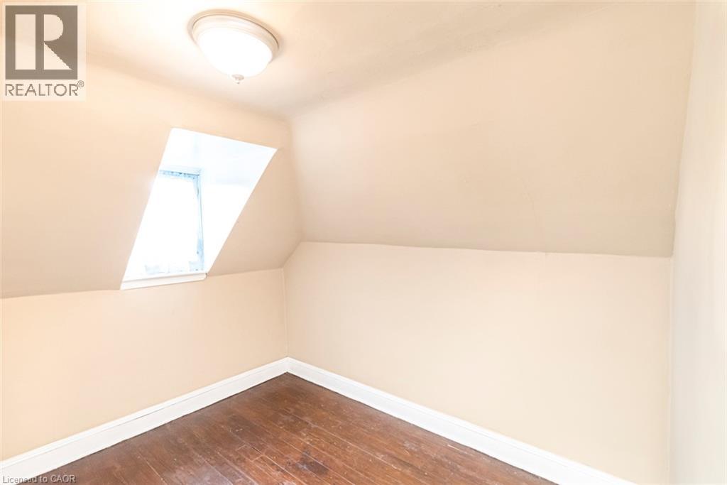 44 Arthur Avenue N Property Photo 26