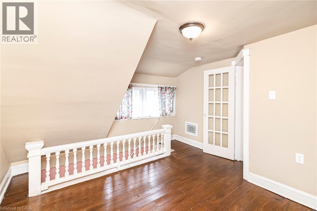 44 Arthur Avenue N Property Photo 30