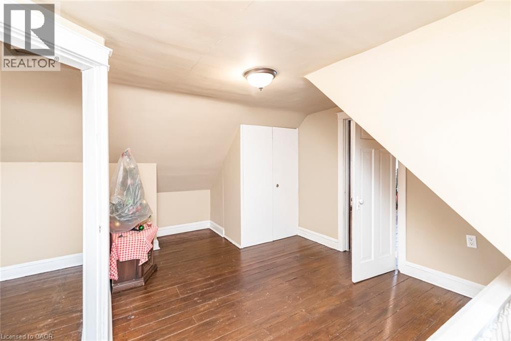44 Arthur Avenue N Property Photo 31
