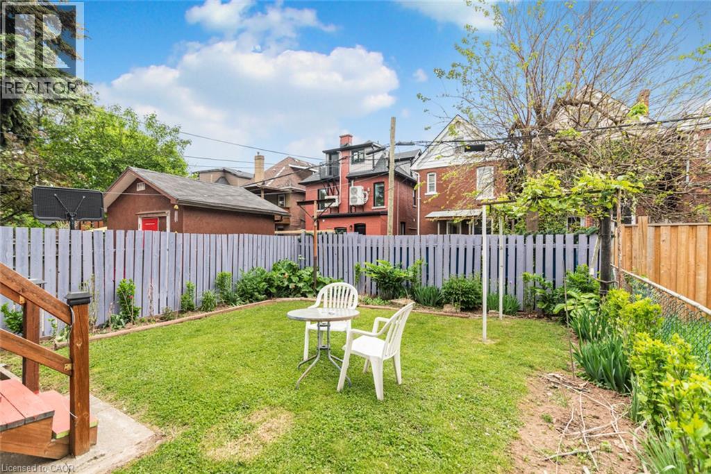 44 Arthur Avenue N Property Photo 35
