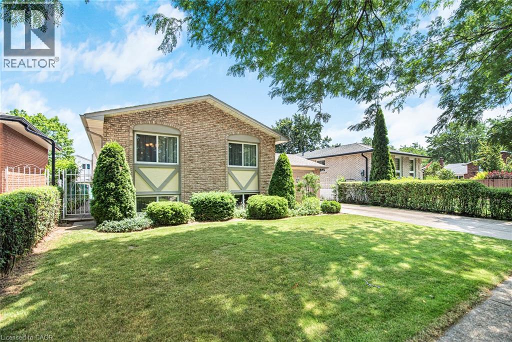 20 Birchlawn Drive Property Photo 3