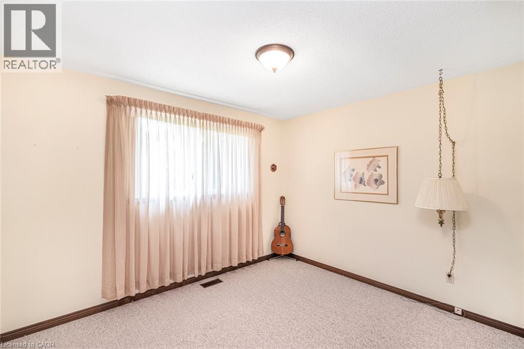 20 Birchlawn Drive Property Photo 22