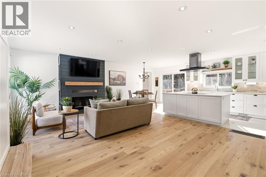 22 Rosebough Street Property Photo 6
