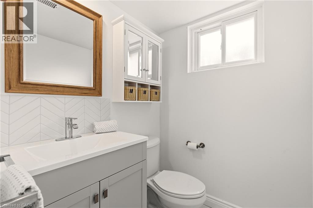 22 Rosebough Street Property Photo 31