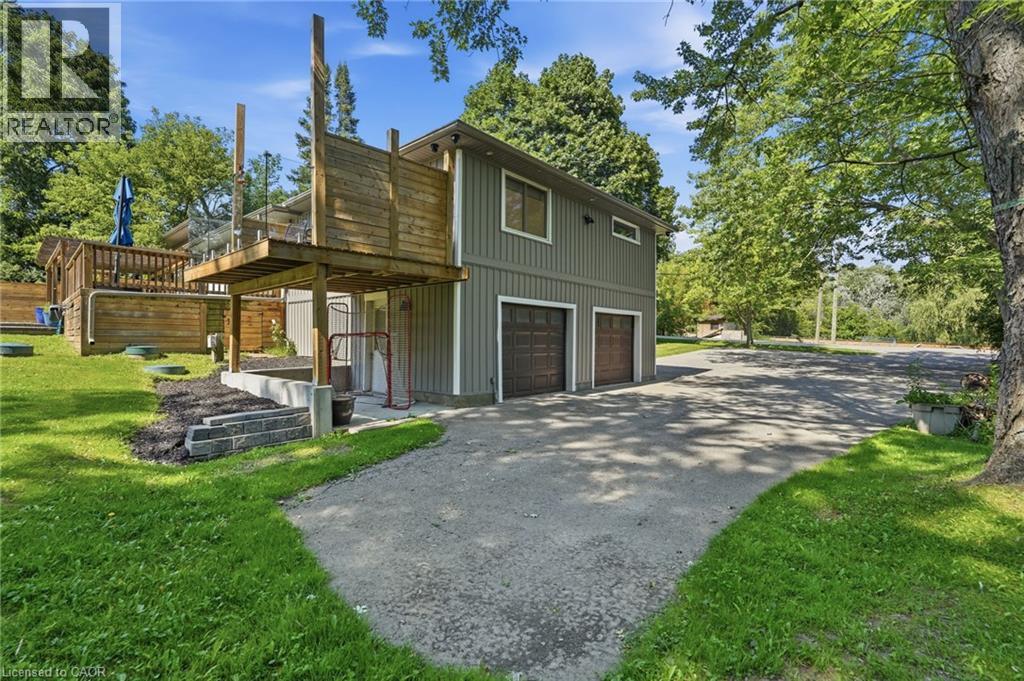 22 Rosebough Street Property Photo 37