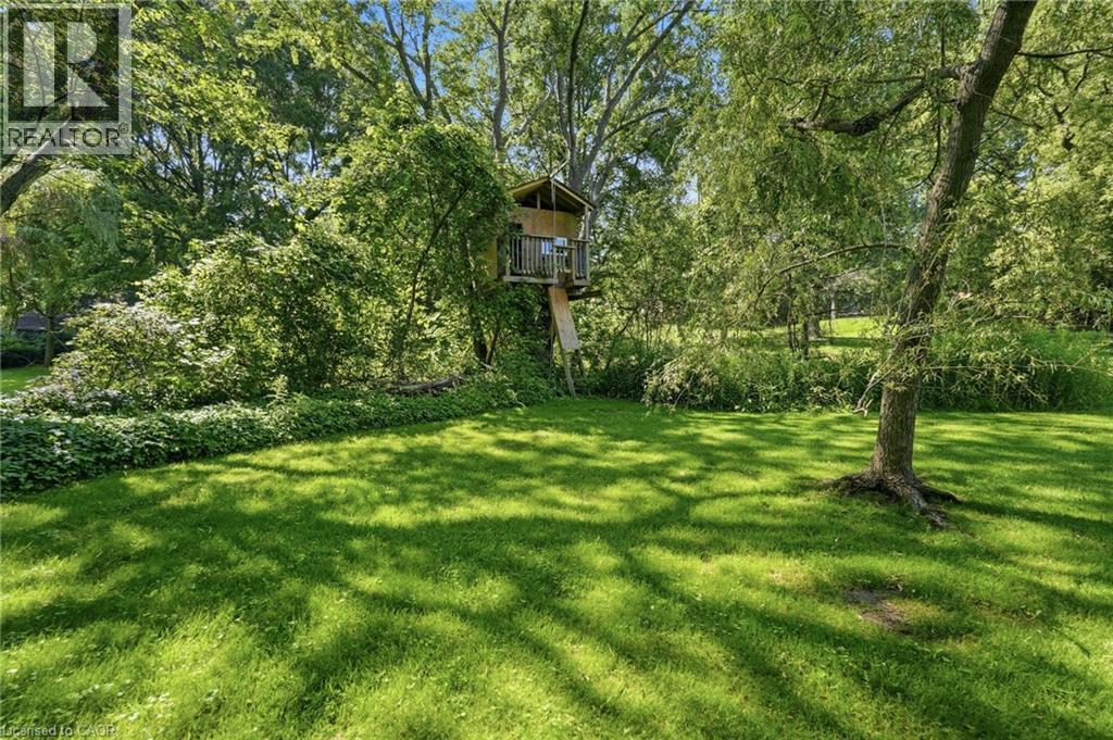 22 Rosebough Street Property Photo 39
