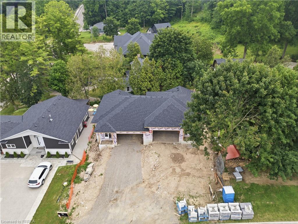 63 Laurel Street Property Photo 2