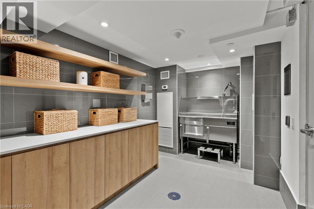 21 E Park Street E Unit# 717 Property Photo 36