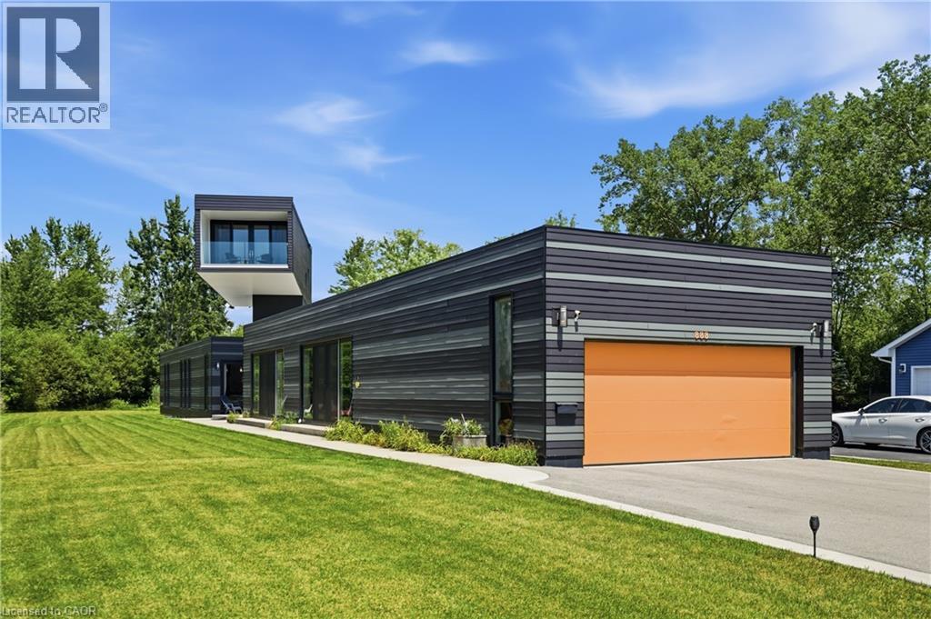 888 EDGEMERE Road