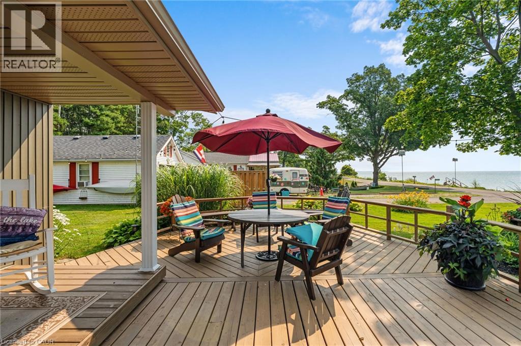 2387 Lakeshore Road Property Photo 11