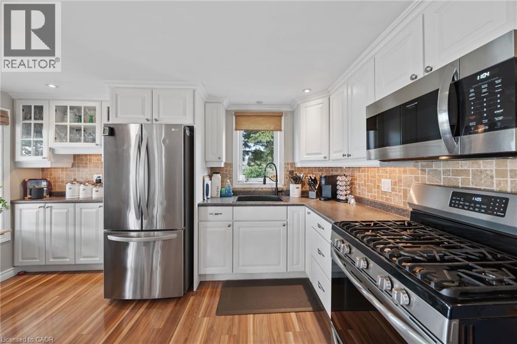 2387 Lakeshore Road Property Photo 19