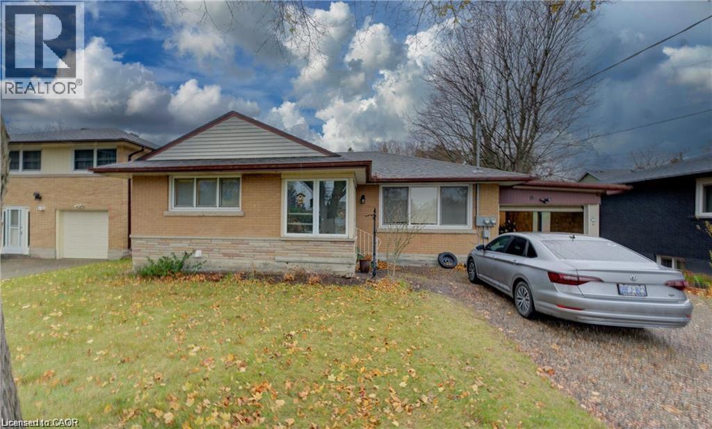 90 CLIVE Road Unit# Lower Level Property Photo 1
