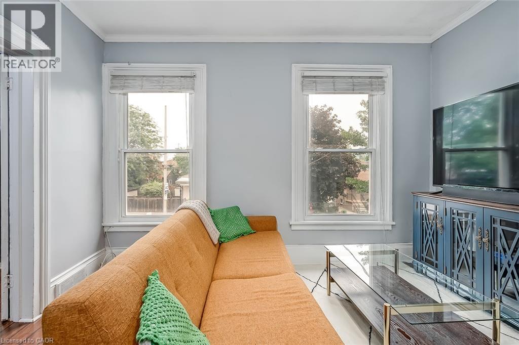 87 Colbourne Street Unit# 2 Property Photo 14