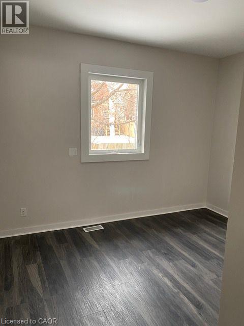 70 Proctor Boulevard Unit# Main Property Photo 6