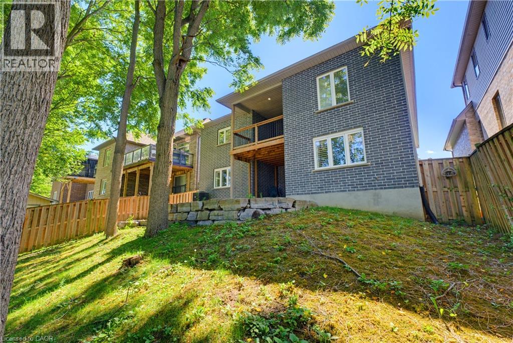 2800 Sheffield Place Property Photo 23