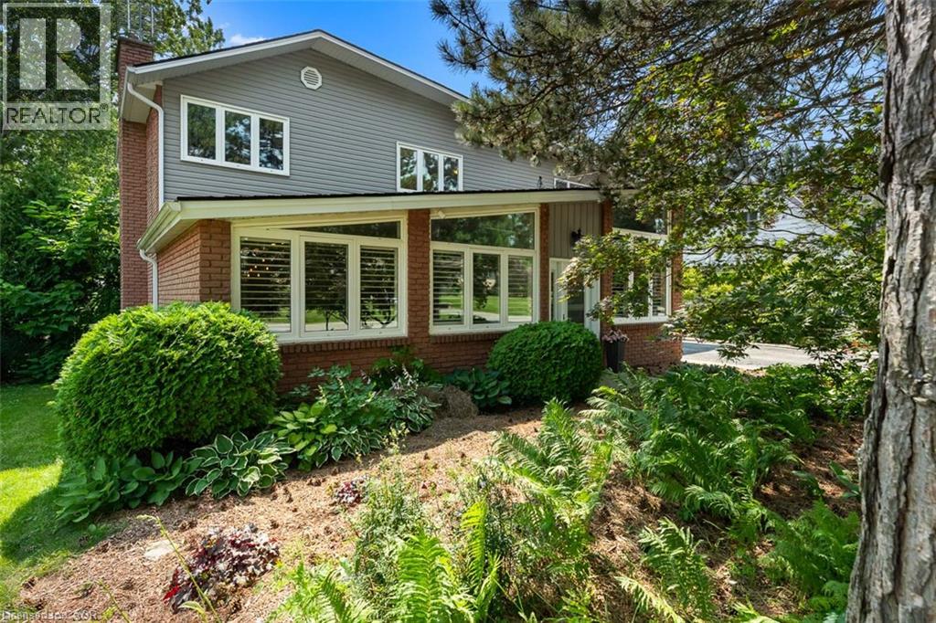 9 Stella Street Property Photo 1