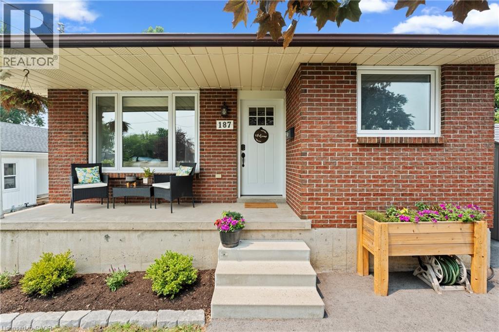 187 Dufferin Street Property Photo 3