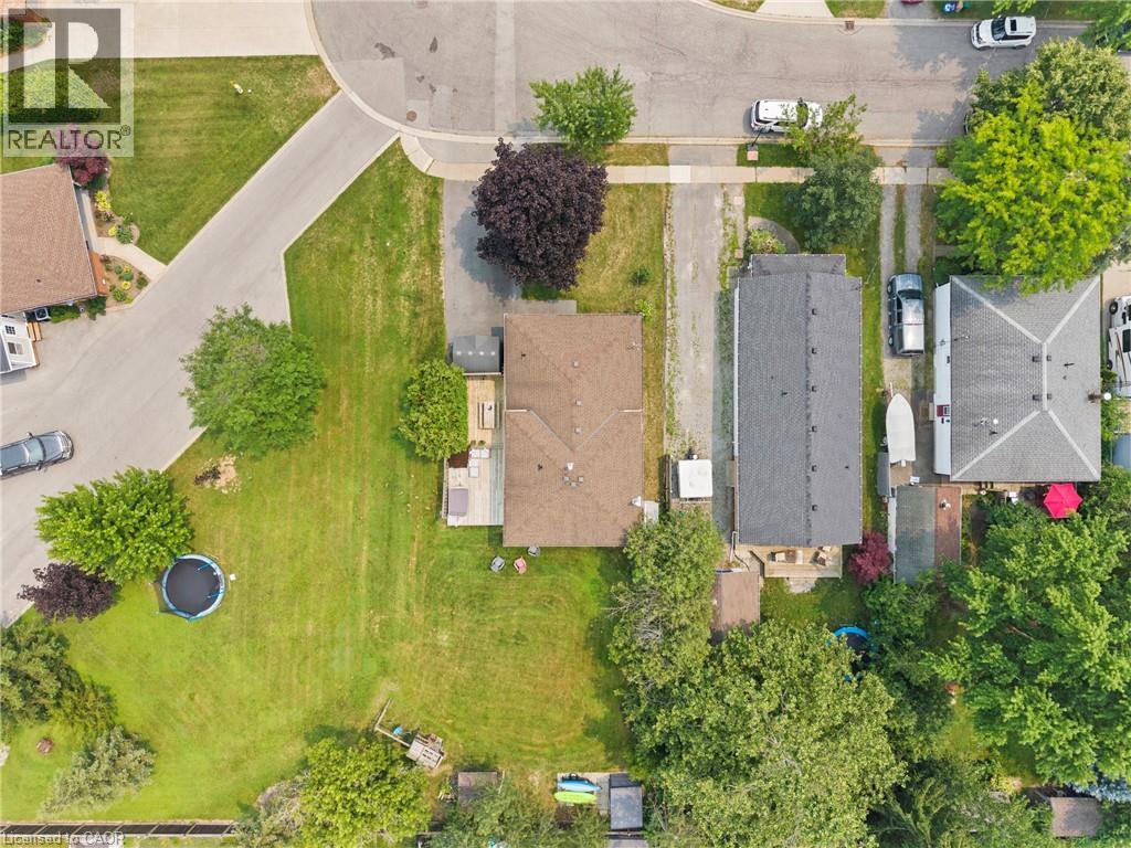 187 Dufferin Street Property Photo 31