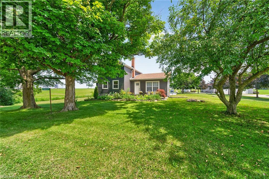 967 4th Line Property Photo 5