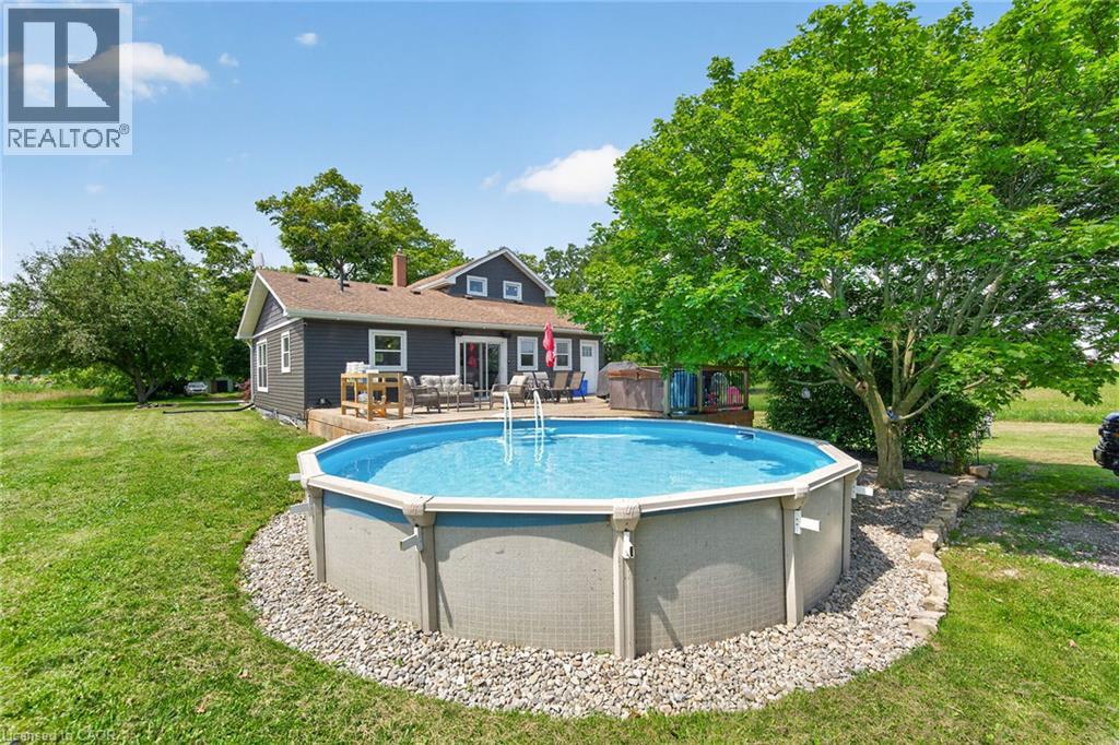 967 4th Line Property Photo 45