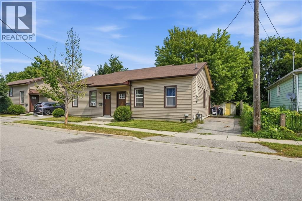 102 (a-c) Sarah Street Property Photo 7