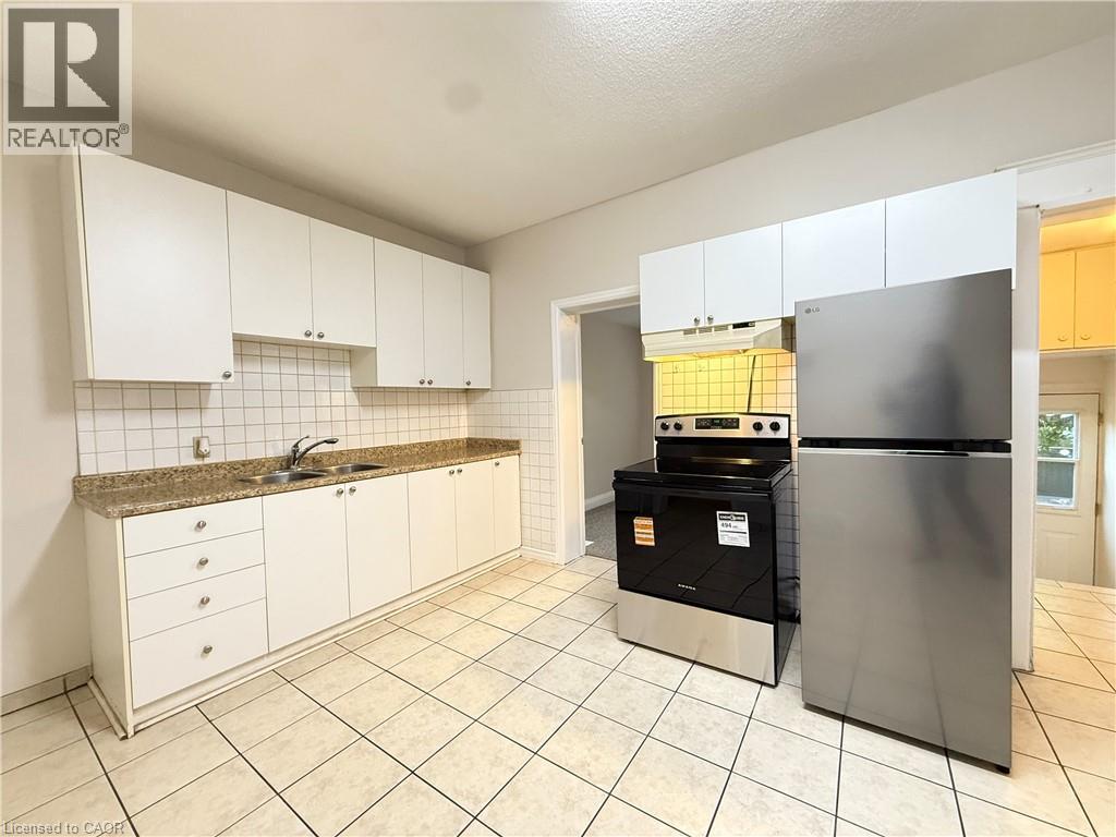 24 Somerset Avenue Property Photo 8