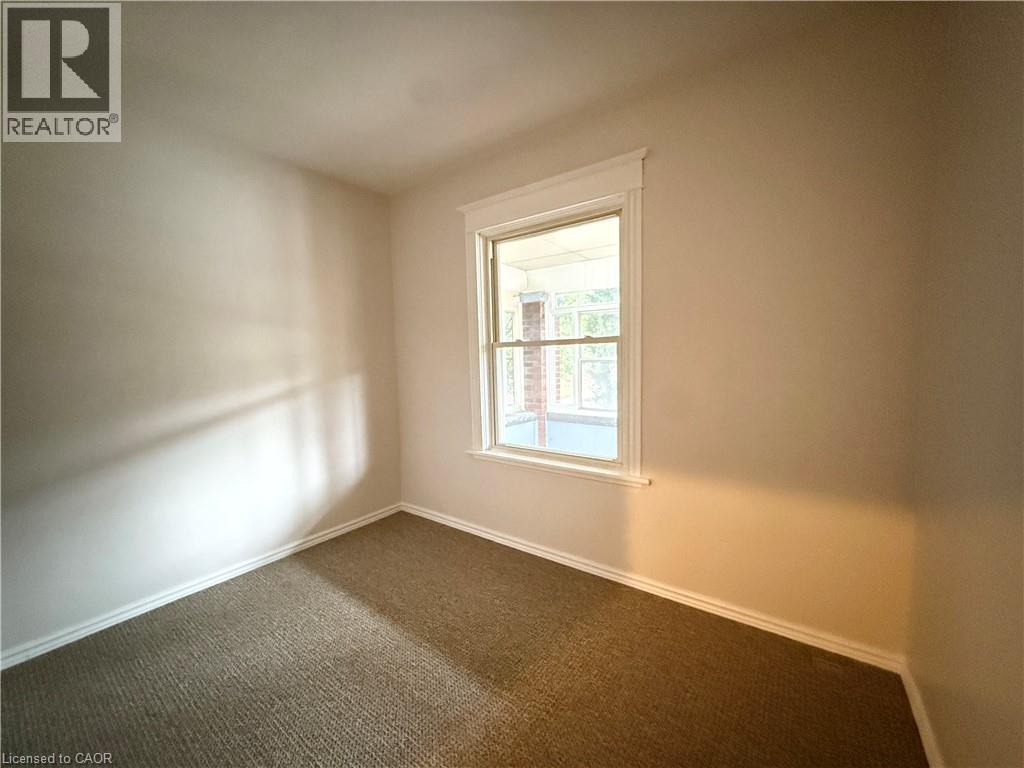 24 Somerset Avenue Property Photo 13