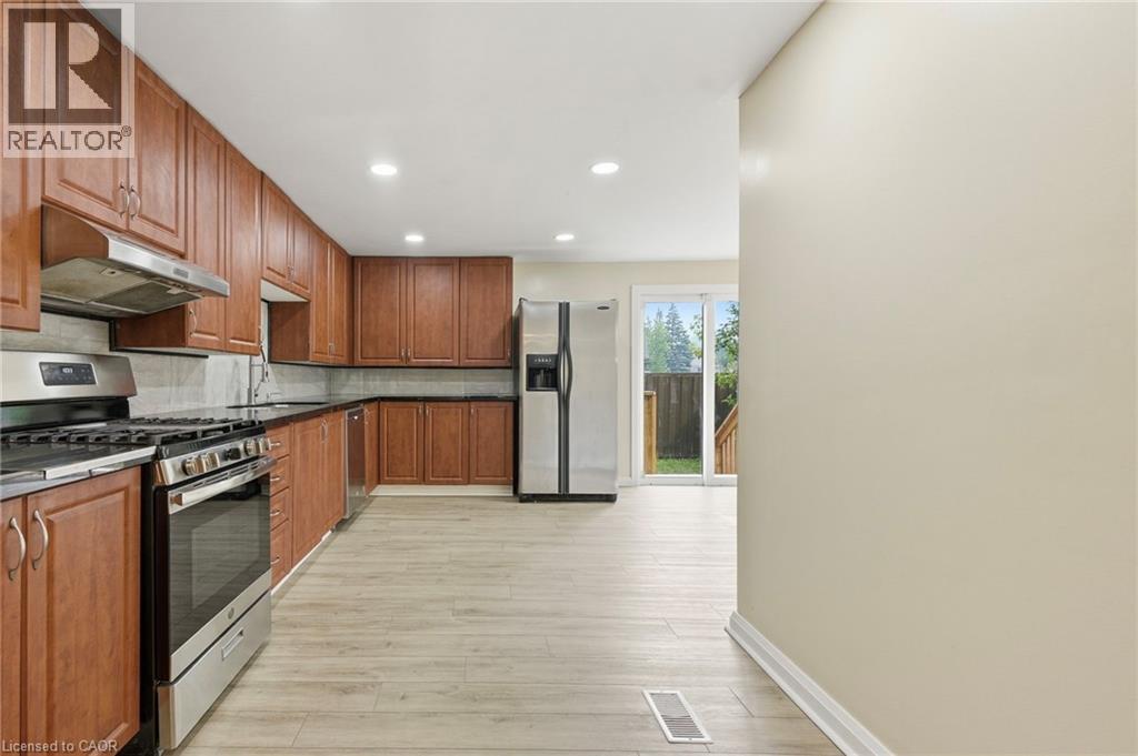 26 State Street Property Photo 10