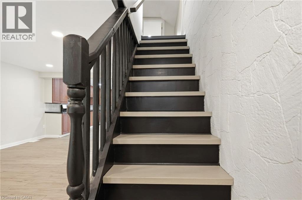 26 State Street Property Photo 12