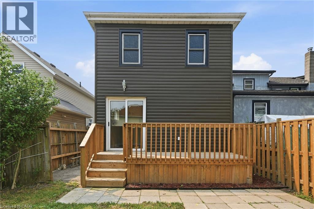 26 State Street Property Photo 24