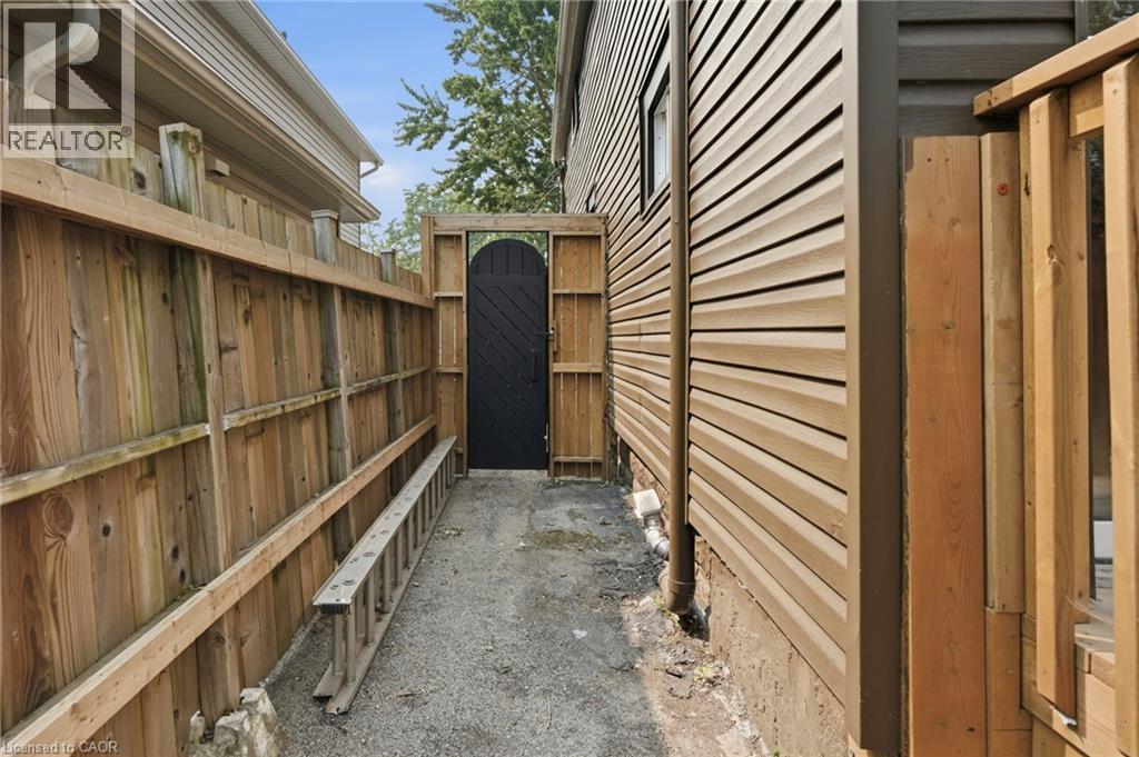26 State Street Property Photo 27
