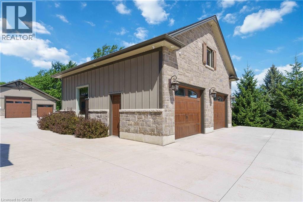 4354 Mountainview Road Property Photo 4