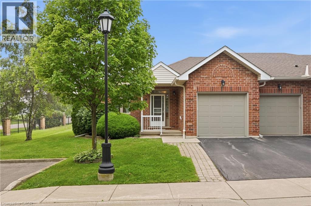 98 Sunibel Drive E Property Photo 3