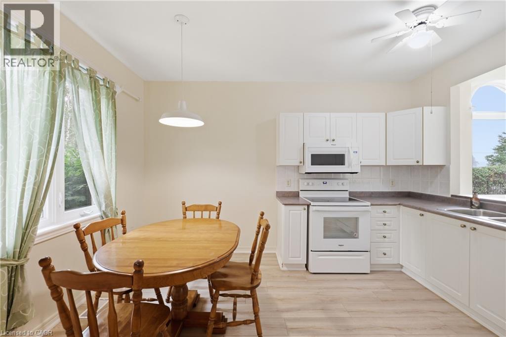 98 Sunibel Drive E Property Photo 34