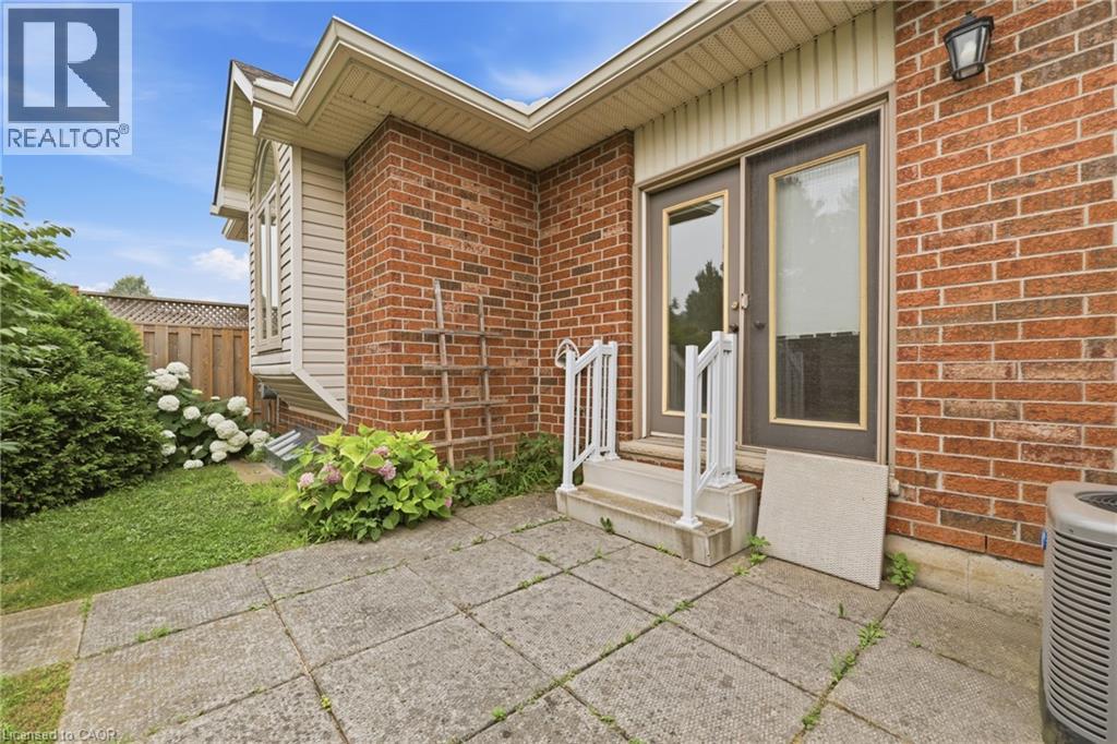 98 Sunibel Drive E Property Photo 45