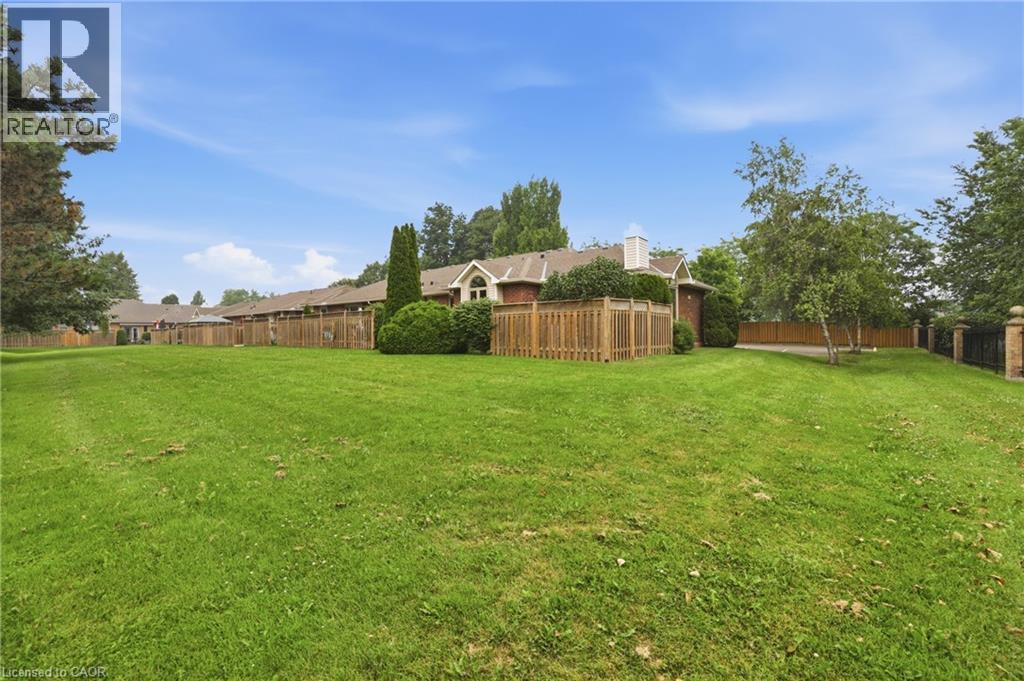 98 Sunibel Drive E Property Photo 48