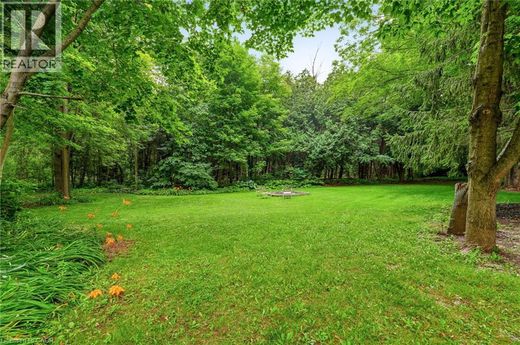318 10th Concession Road E Property Photo 41