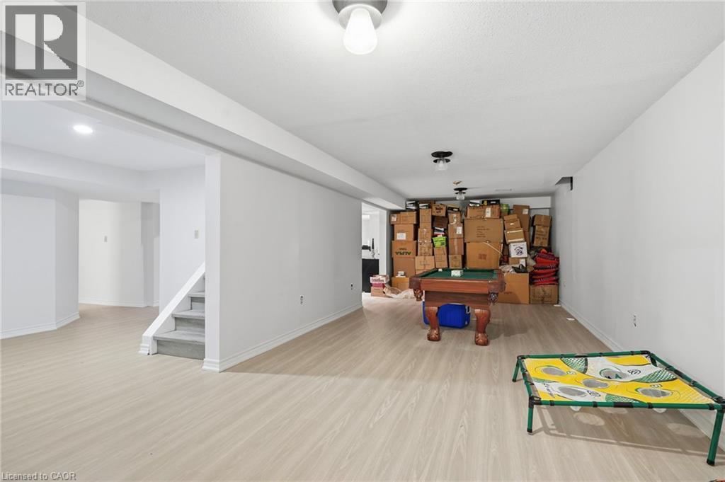 55 Woodside Square Property Photo 41