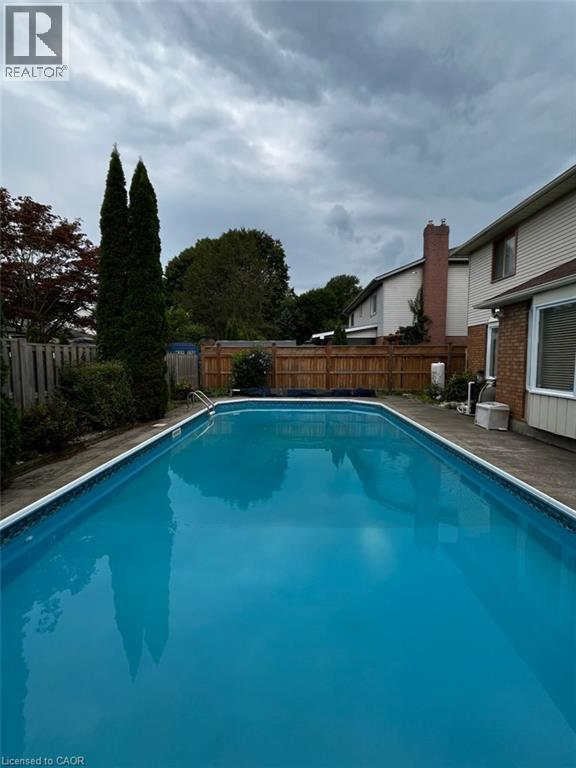55 Woodside Square Property Photo 50